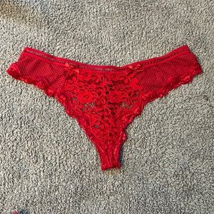 Smart and sexy red thong size small